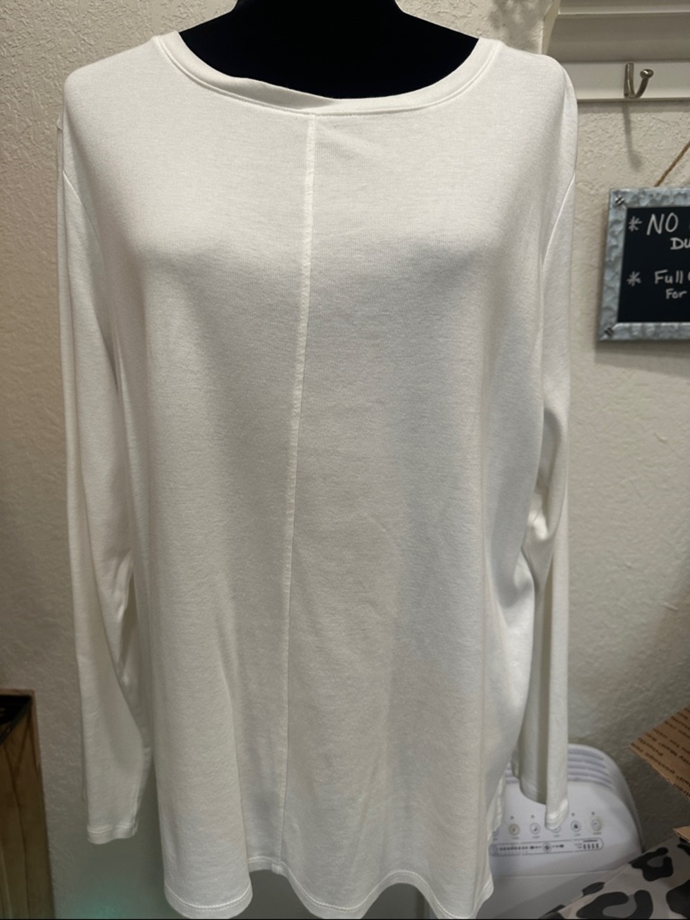 J. Jill White Long Sleeve Crewneck Center-Seam Top